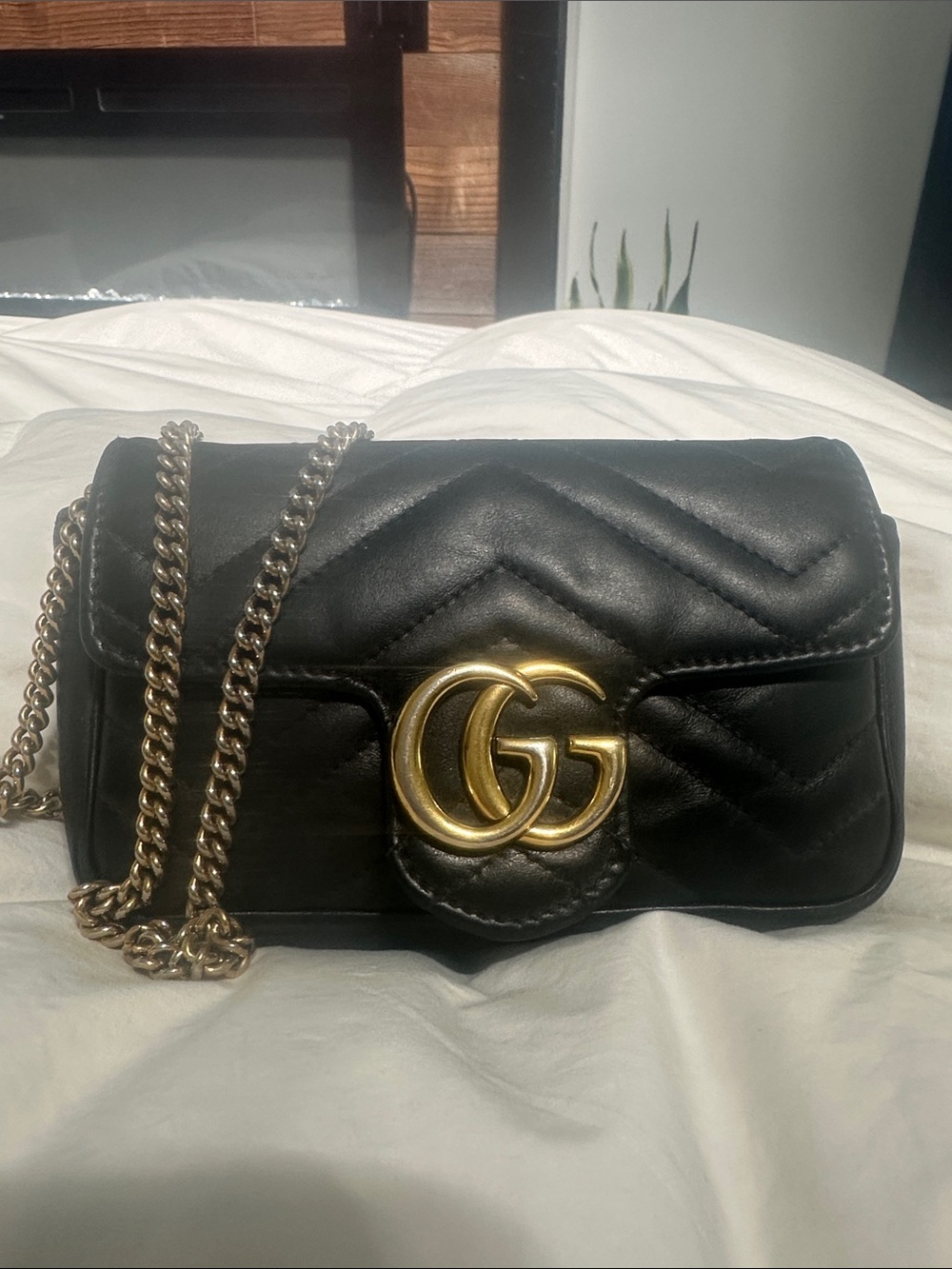 Gucci GG Super Mini Black Crossbody